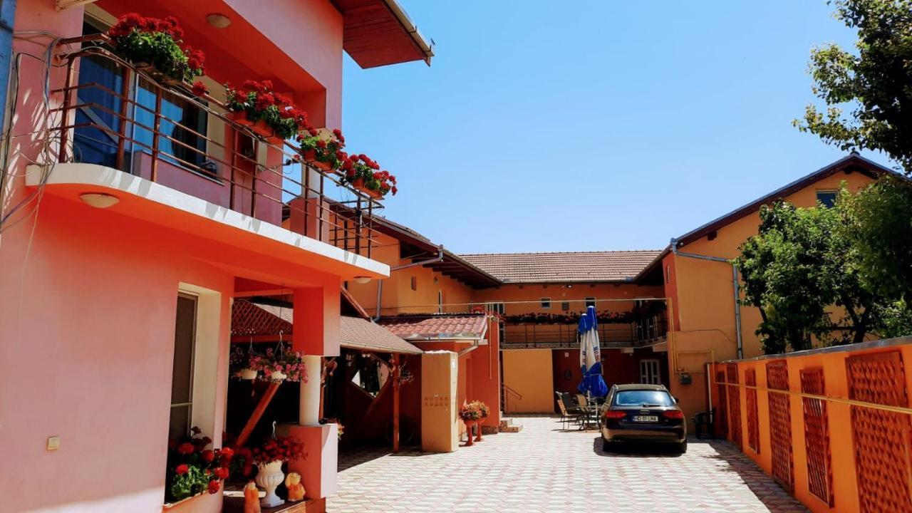 Hotel Casa Leucian Deva Exterior foto